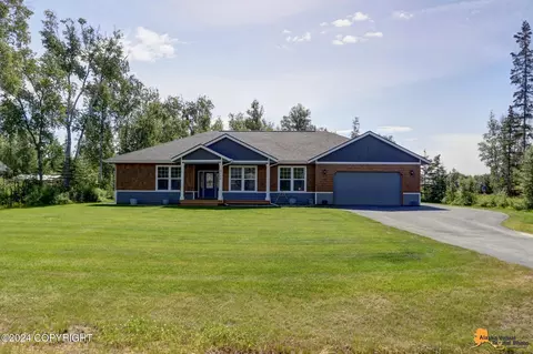 3150 E Dreamland Cir, Wasilla, AK 99654