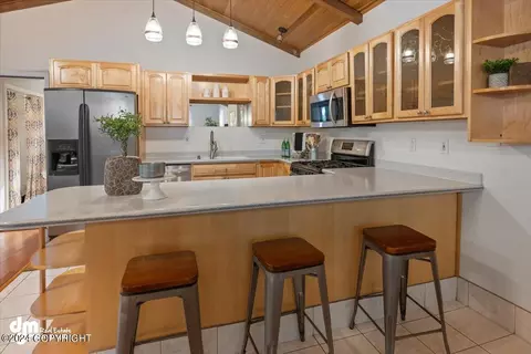 17308 Rachel Ave, Eagle River, AK 99577 photo 9