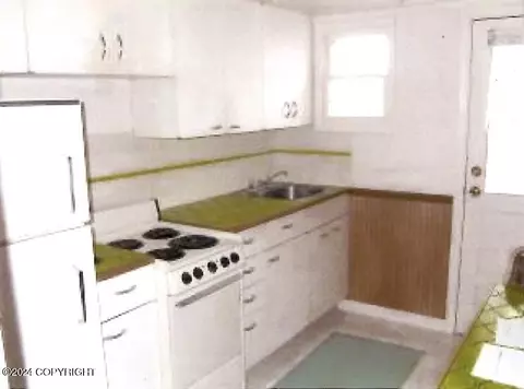 728 E 8th Ave, Anchorage, AK 99501 photo 8