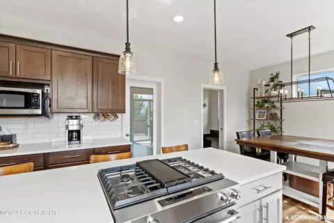 8655 Turlock Dr, Eagle River, AK 99577 photo 15