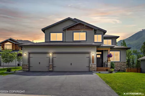 8655 Turlock Dr, Eagle River, AK 99577