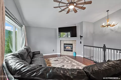 19909 Highland Ridge Dr, Eagle River, AK 99577 photo 17