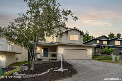 19909 Highland Ridge Dr, Eagle River, AK 99577