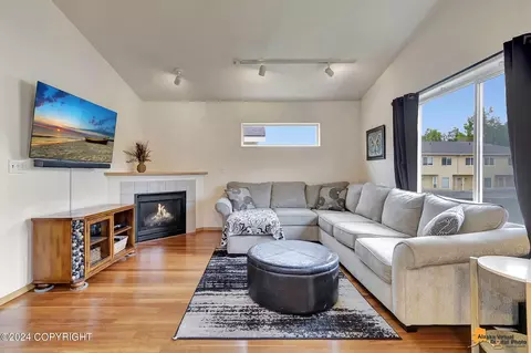 Living - 9386 Morningside Loop, Anchorage, AK 99515 photo 1 of 4