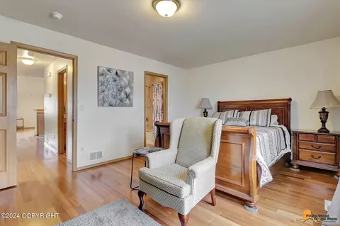 Bedroom - 9386 Morningside Loop, Anchorage, AK 99515 photo 3 of 10