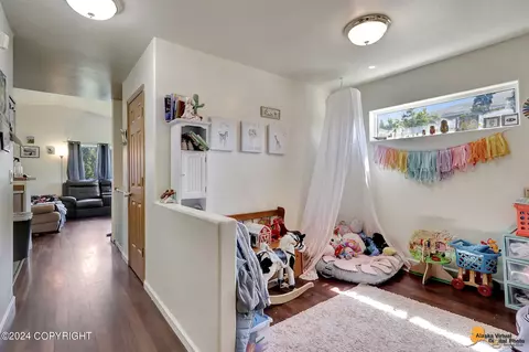 Entry Way - 9386 Morningside Loop, Anchorage, AK 99515 photo 8 of 8