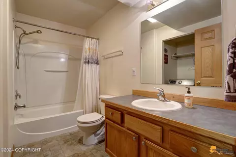 Bath - 9386 Morningside Loop, Anchorage, AK 99515 photo 2 of 4