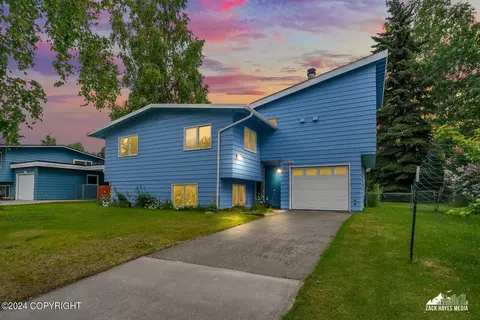 4071 Macinnes St, Anchorage, AK 99508