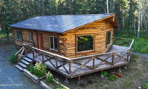 000 Weasel Rd, Glennallen, AK 99588