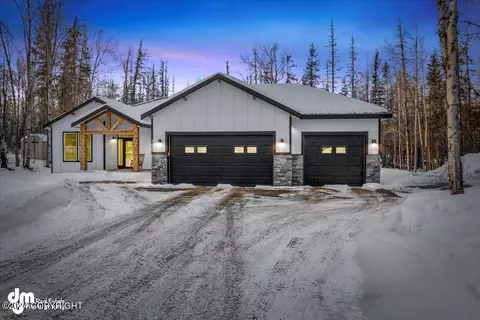 3422 S Partch Dr, Wasilla, AK 99654