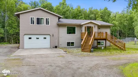 16555 E Bohman Way, Palmer, AK 99645