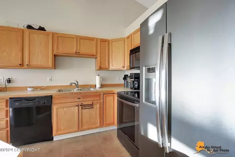 Kitchen - 5587 Sapphire Loop # 13A, Anchorage, AK 99504 photo 1 of 5
