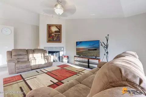 Living - 5587 Sapphire Loop # 13A, Anchorage, AK 99504 photo 5 of 5