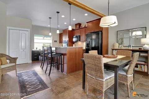 1108 E St, Anchorage, AK 99501 photo 7