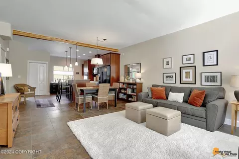 1108 E St, Anchorage, AK 99501 photo 4