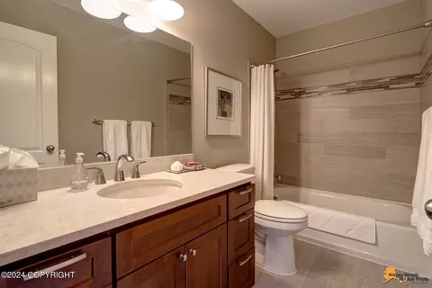 1108 E St, Anchorage, AK 99501 photo 22