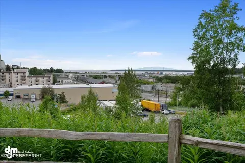 140 Eagle St # 203, Anchorage, AK 99501 photo 29