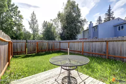 4105 Hampton Dr, Anchorage, AK 99504 photo 24