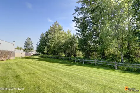 4105 Hampton Dr, Anchorage, AK 99504 photo 29