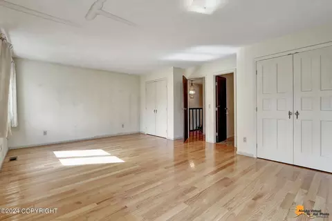 4105 Hampton Dr, Anchorage, AK 99504 photo 16