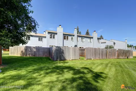 4105 Hampton Dr, Anchorage, AK 99504 photo 30