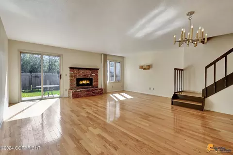 4105 Hampton Dr, Anchorage, AK 99504 photo 7