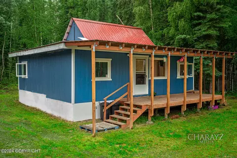 3199 Homer Dr, North Pole, AK 99705