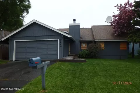 7640 Jaguar Cir, Anchorage, AK 99502