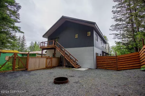 Exterior - 513 First Ave, Seward, AK 99664 photo 6 of 10