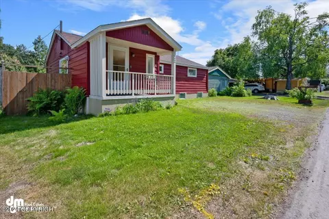 3407 Willow St, Anchorage, AK 99517
