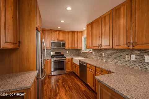 Kitchen - 8440 E 12th Ct, Anchorage, AK 99504 photo 3 of 3