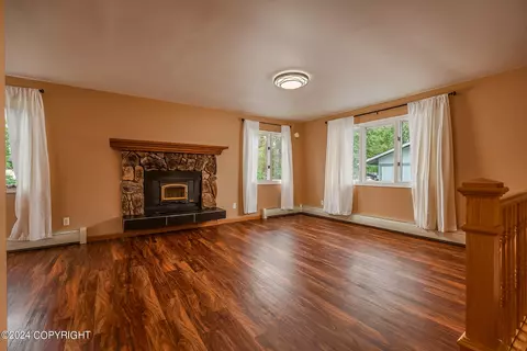 Living - 8440 E 12th Ct, Anchorage, AK 99504 photo 3 of 3