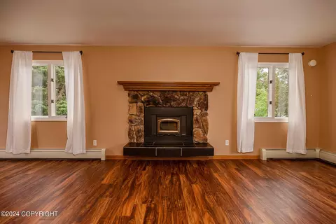 Living - 8440 E 12th Ct, Anchorage, AK 99504 photo 2 of 3