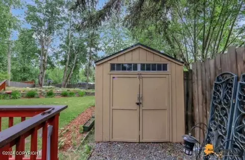 2110 E 36th Ave, Anchorage, AK 99508 photo 25
