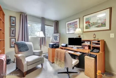 2110 E 36th Ave, Anchorage, AK 99508 photo 13