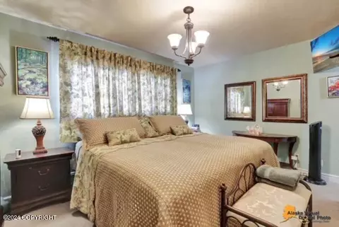 2110 E 36th Ave, Anchorage, AK 99508 photo 30