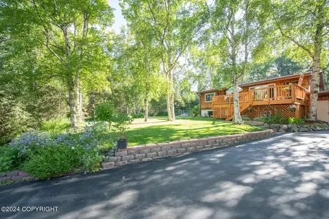 11301 Patro St, Anchorage, AK 99516