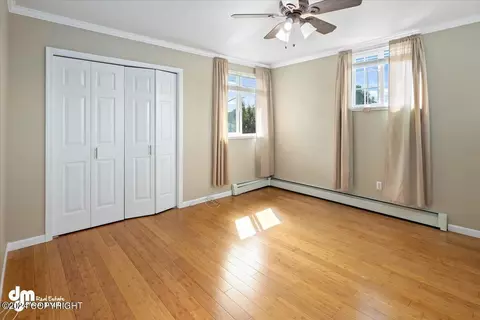 Bedroom - 13521 Vasili Dr, Eagle River, AK 99577 photo 4 of 6