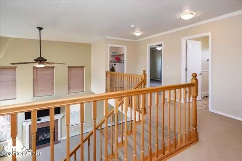 Entry Way - 13521 Vasili Dr, Eagle River, AK 99577 photo 5 of 6