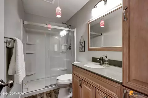 Bath - 5321 E 98th Ave, Anchorage, AK 99507 photo 2 of 2