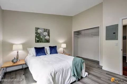 Bedroom - 5321 E 98th Ave, Anchorage, AK 99507 photo 3 of 4