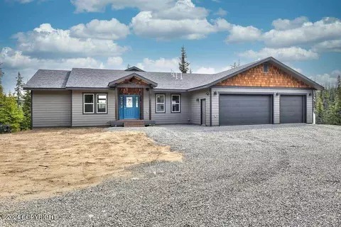 63897 E Shelton Ave, Homer, AK 99603