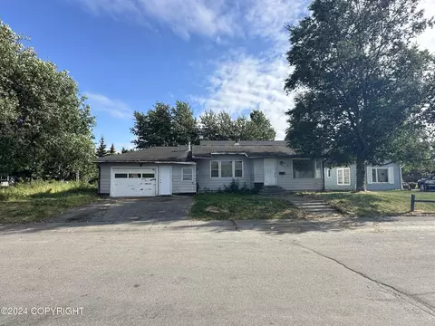 1338 E 8th Ave, Anchorage, AK 99501 photo 1