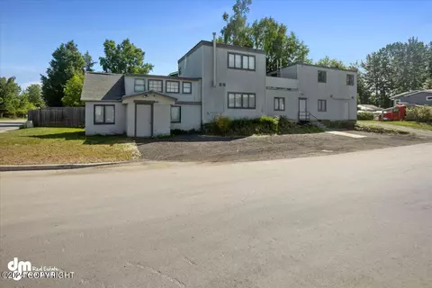 1106 W 36th Ave, Anchorage, AK 99503