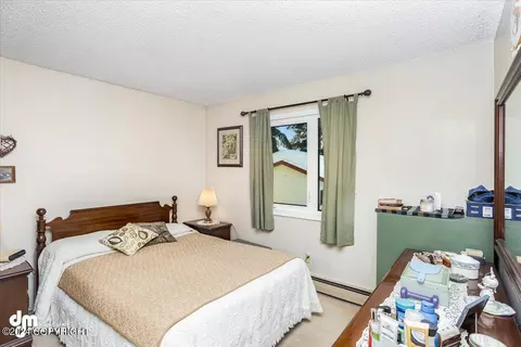 17505 Meadow Creek Dr, Eagle River, AK 99577 photo 18