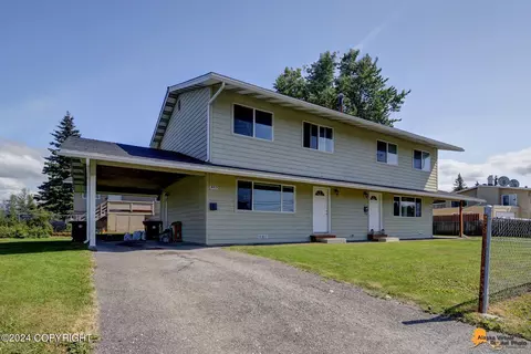 805 Lane St, Anchorage, AK 99508