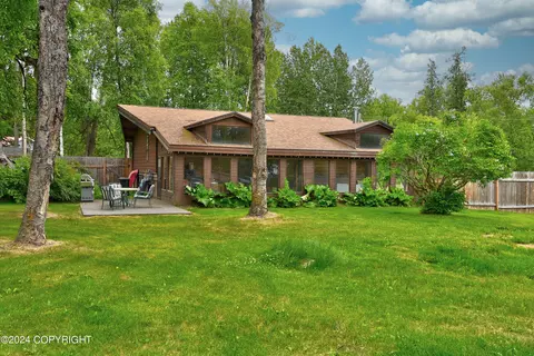 38260 Panoramic Dr, Sterling, AK 99672