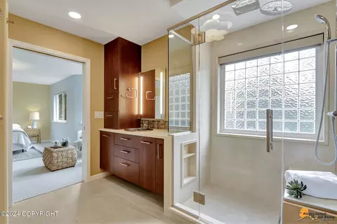 8703 Mendocino Cir, Eagle River, AK 99577 photo 24