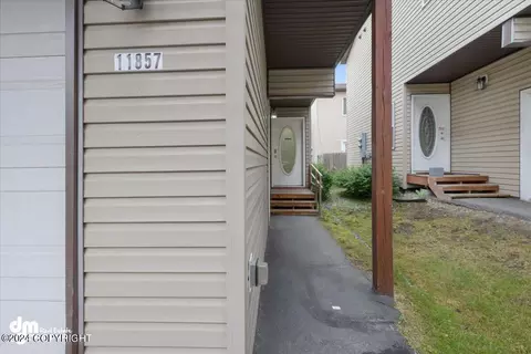 11857 Galloway Loop # 69, Eagle River, AK 99577 photo 4