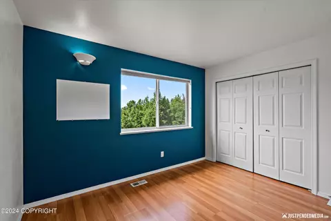 17946 Chardonnay Cir, Eagle River, AK 99577 photo 24
